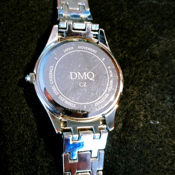 DMQ CZ Watch - Picture 3 of 3